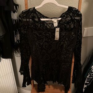 Cache Great black lace blouse! Never used!